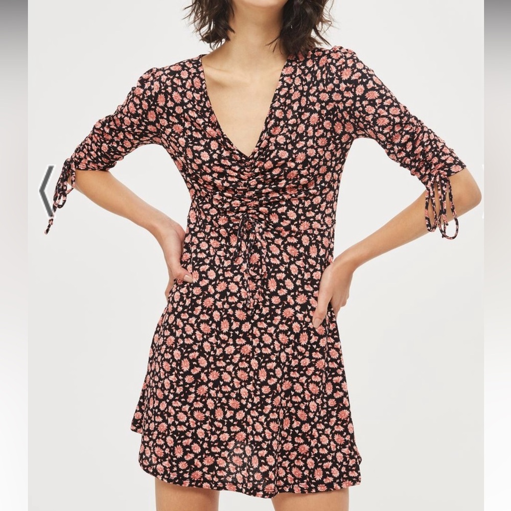 Topshop pink and black floral ruched tea dress - size 2
